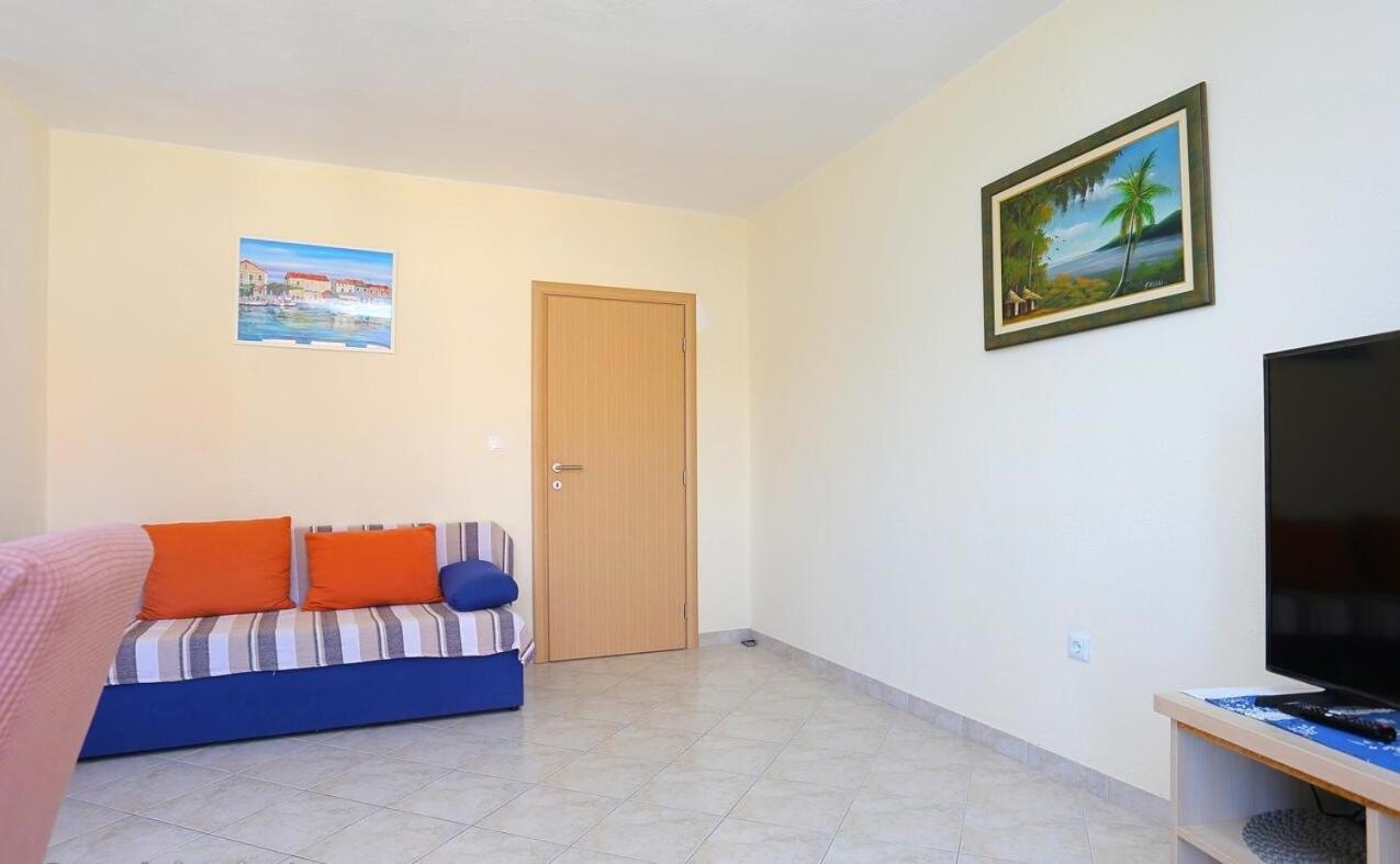 Katja Apartment Trogir Exterior foto